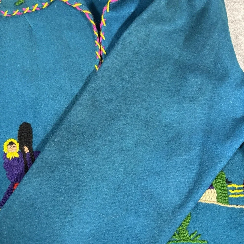 Vintage 1940s-1950s Lopez 100% Wool‎ Mexican Souvenir Jacket -Hand Embroidered